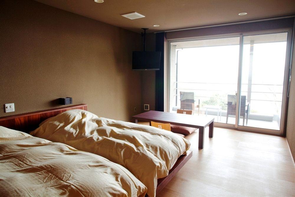 Hôtel Onyado Fugetsumuhen à Izu  Extérieur photo