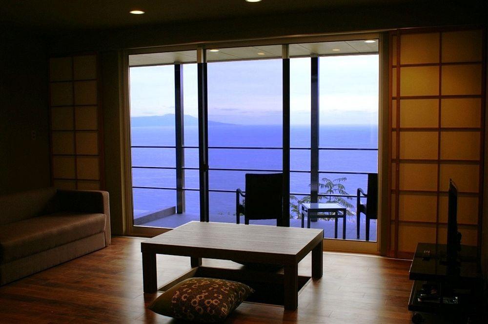 Hôtel Onyado Fugetsumuhen à Izu  Extérieur photo